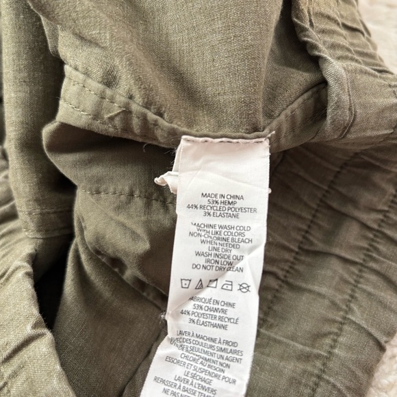 Prana Women's Size Small Green Shala Cropped Joggers - Picture 4 of 6